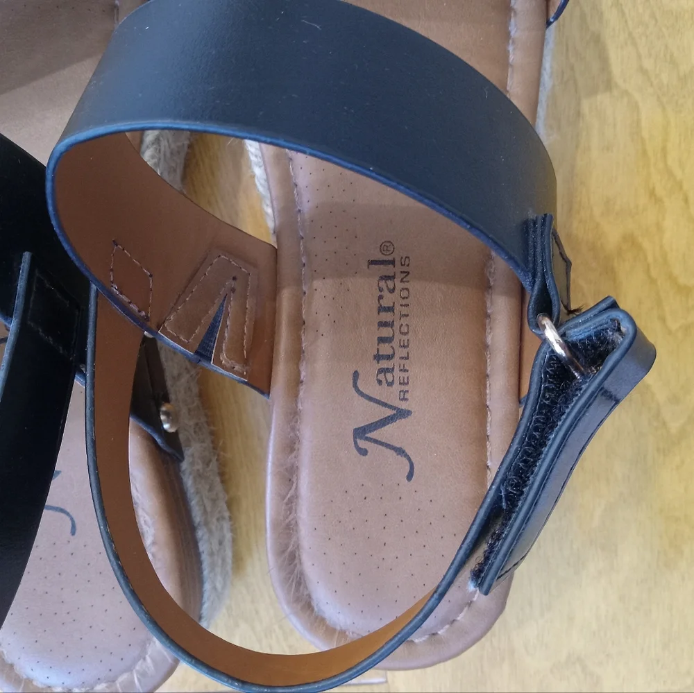 Worn twice Natural reflections sandals - Picture 4 of 5